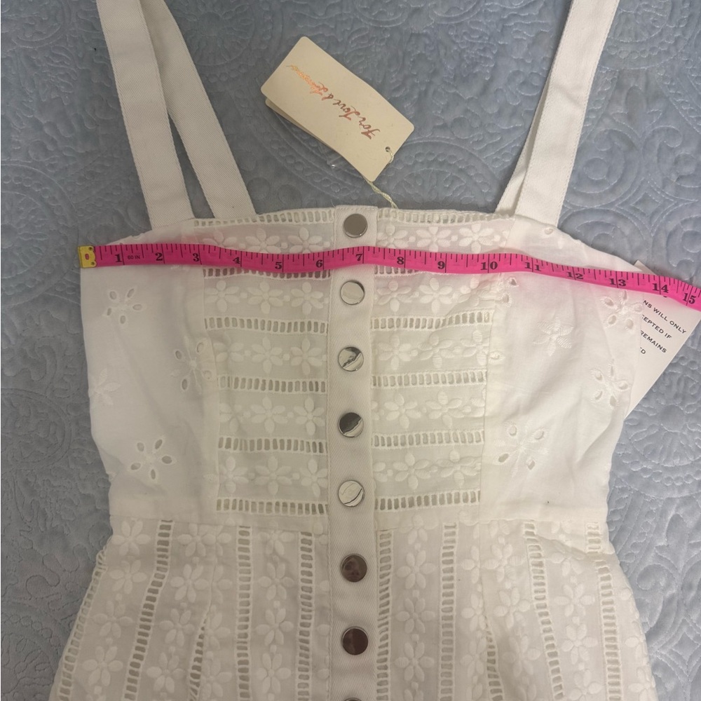 NWT For Love & Lemons Hermosa Eyelet Snap Dress - Picture 6 of 14